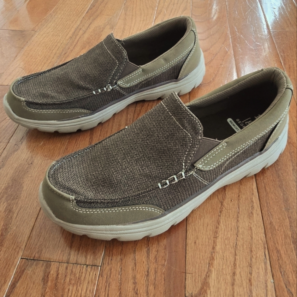 Slip on men's shoes